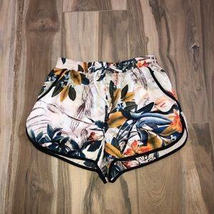 Floral silky shorts